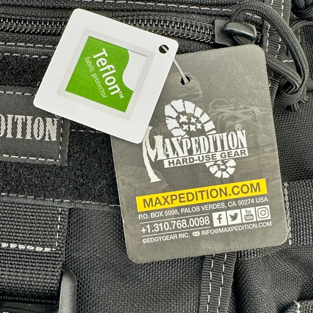 Maxpedition Jumbo Versipack Unisex OS Black Solid Tactical Shoulder Bag Legacy